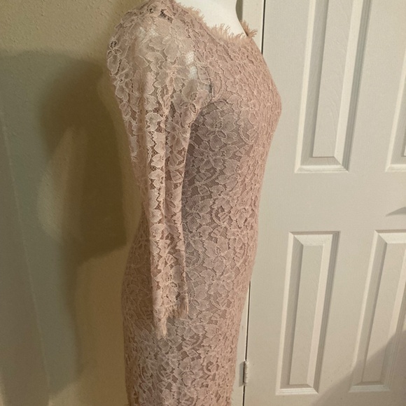 DIANE von FURSTENBERG lace dress - Picture 6 of 7